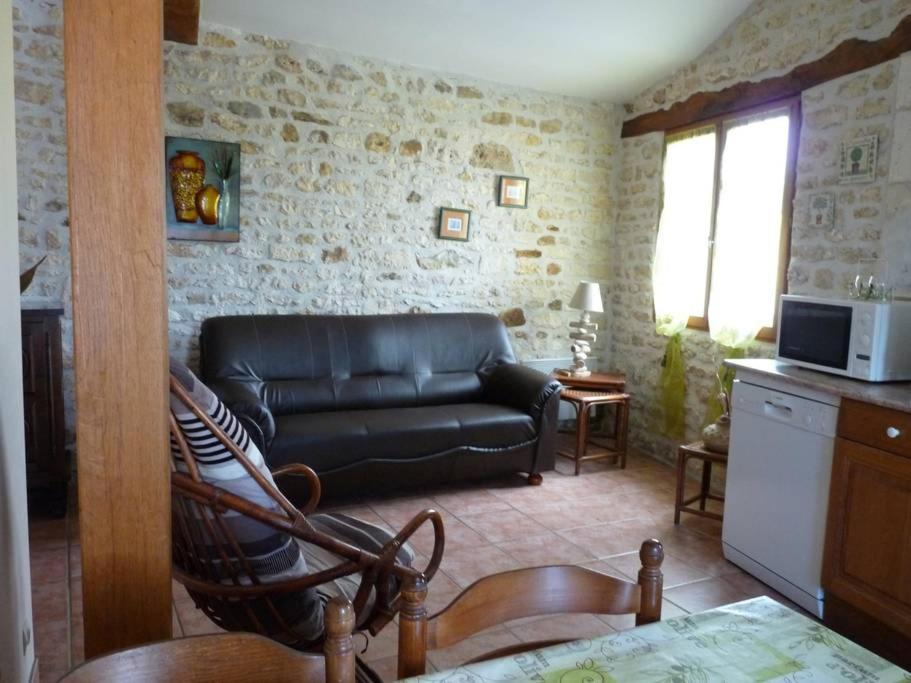 Gites Chez Belliveau Meursac Екстериор снимка