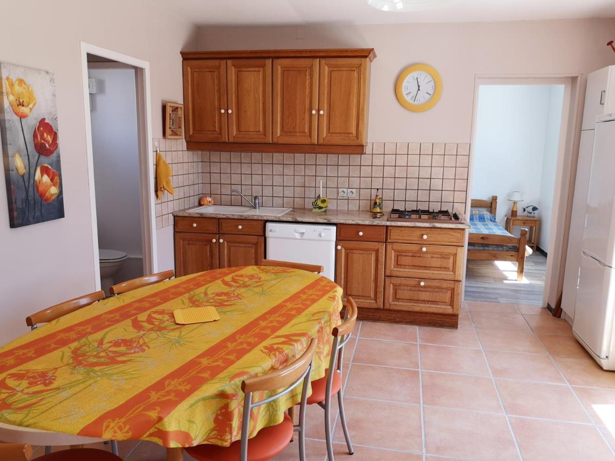 Gites Chez Belliveau Meursac Екстериор снимка