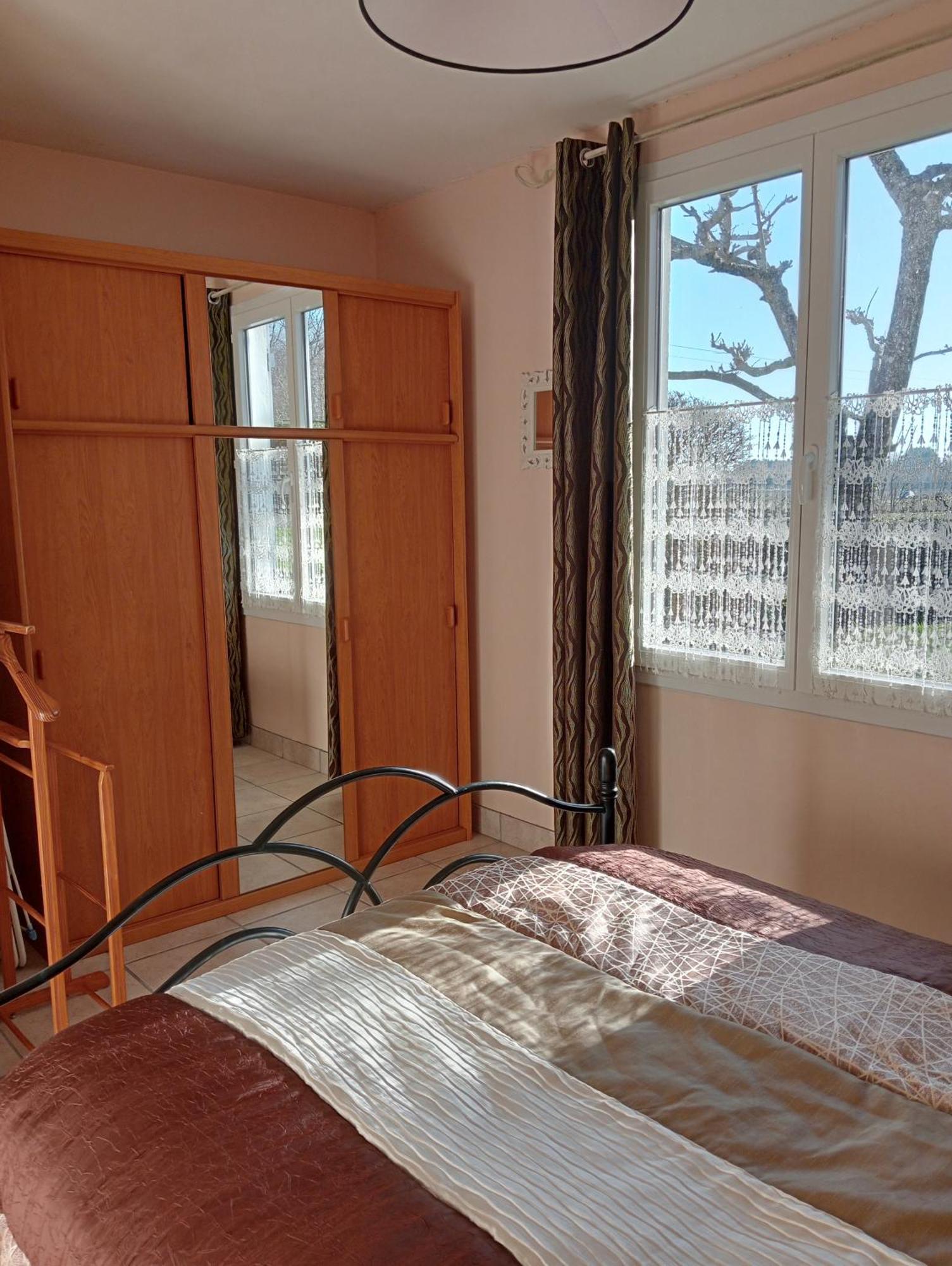 Gites Chez Belliveau Meursac Екстериор снимка
