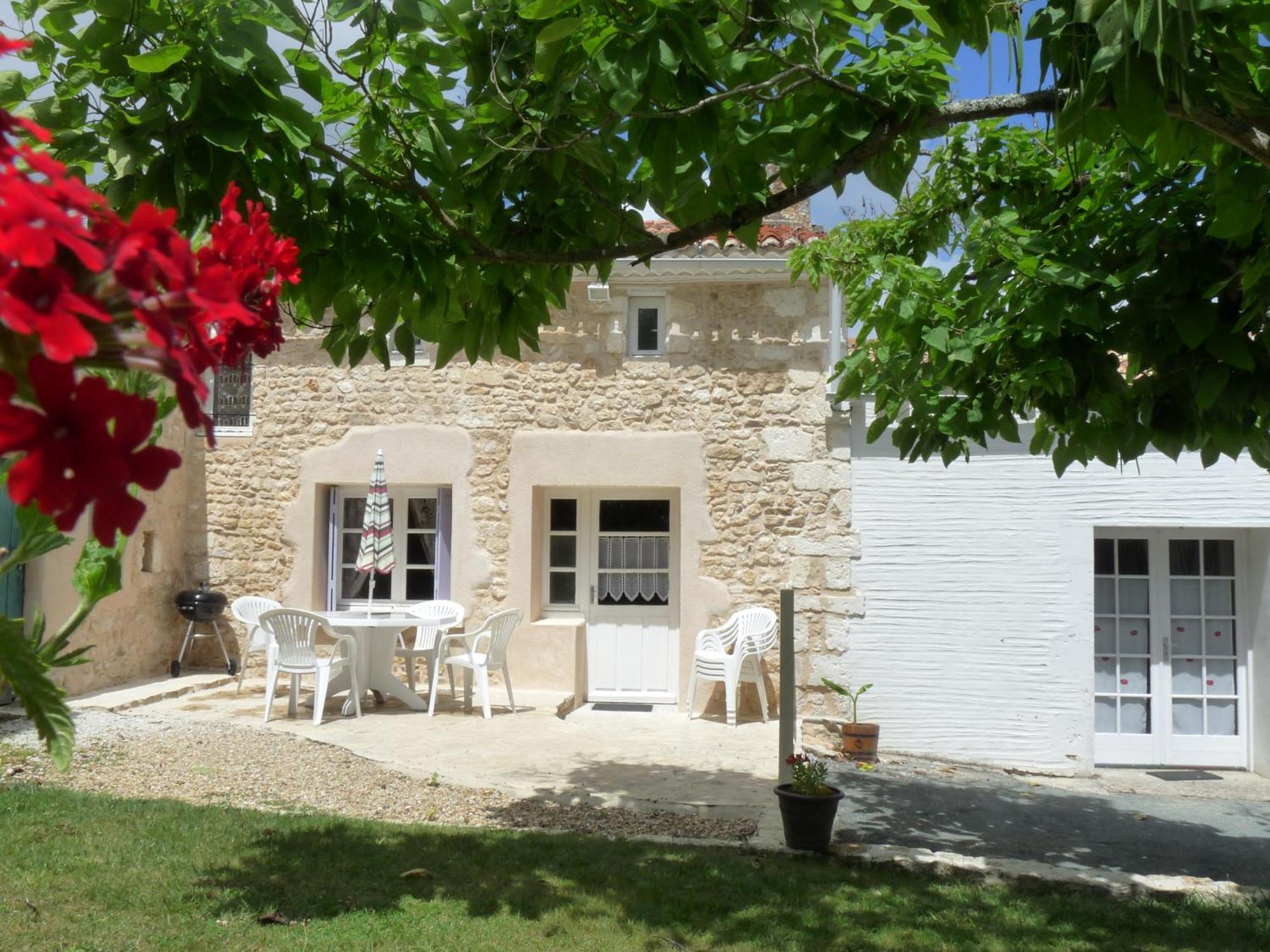 Gites Chez Belliveau Meursac Екстериор снимка